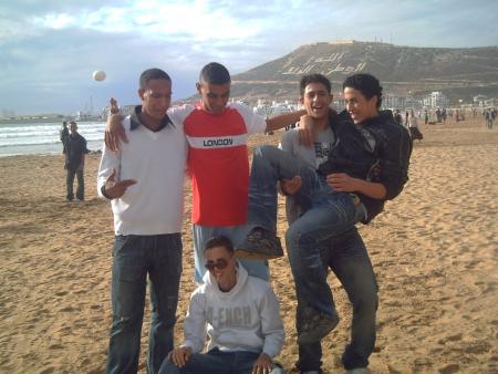 ghir knt dayz homa ihzoni